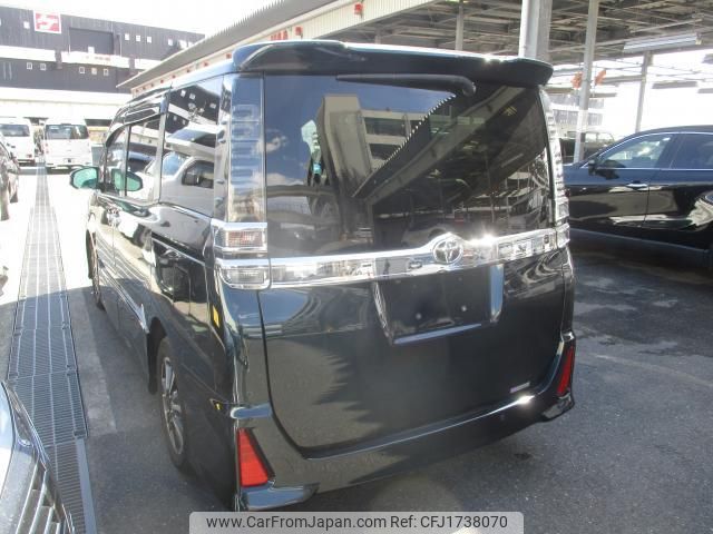 toyota voxy 2020 CFJ1738070 image 2