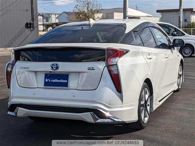 toyota prius 2017 quick_quick_DAA-ZVW51_ZVW51-8037057 image 2