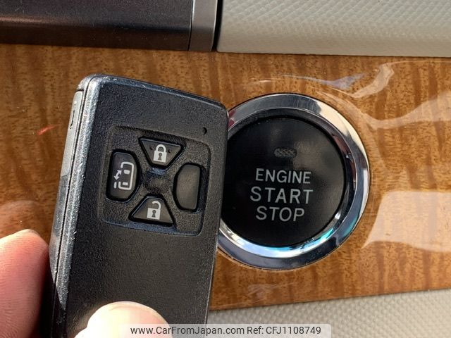 toyota estima 2011 NIKYO_WS68676 image 1