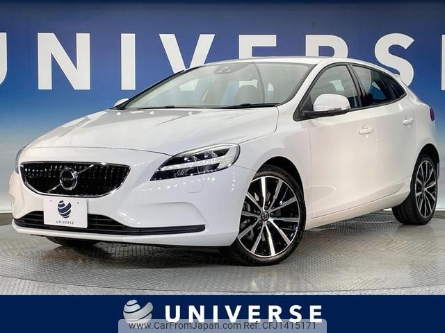 volvo v40 2018 quick_quick_MD4204T_YV1MVA8RDJ2494368 image 1