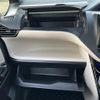toyota noah 2018 CFJ1734913 image 10
