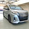 toyota noah 2014 ENHANCEAUTO_1_ea291246 image 1