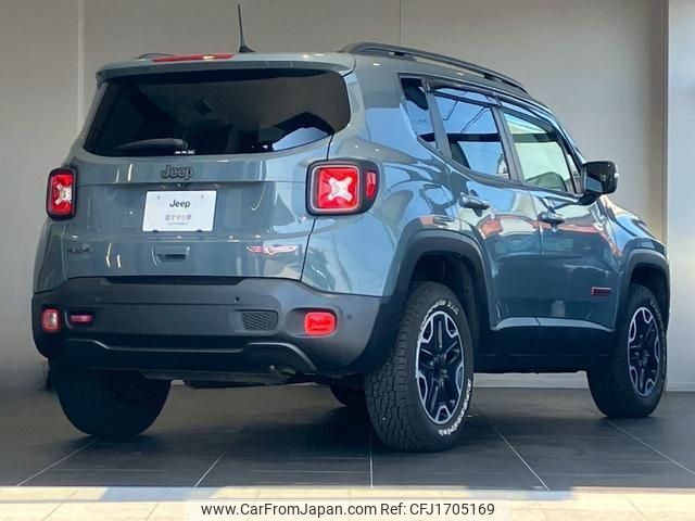 jeep renegade 2018 CFJ1705169 image 2