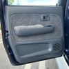 toyota hilux-sports-pick-up 2002 CFJ1641161 image 37