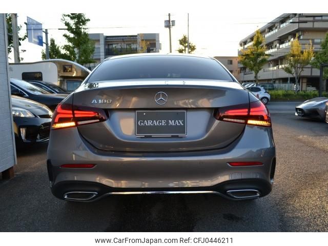 mercedes-benz a-class 2022 quick_quick_5BA-177184_W1K1771842J385310 image 2