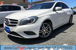 mercedes-benz a-class 2015 CFJ1520530