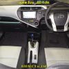 toyota aqua 2013 -TOYOTA--AQUA NHP10-6127133---TOYOTA--AQUA NHP10-6127133- image 6