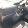 toyota voxy 2016 -TOYOTA--Voxy DBA-ZRR80G--ZRR80-0198817---TOYOTA--Voxy DBA-ZRR80G--ZRR80-0198817- image 6