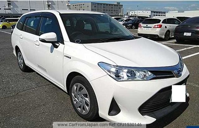 toyota corolla-fielder 2018 CFJ1530146 image 1