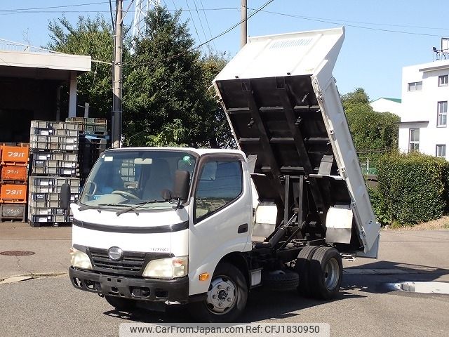 hino dutro 2010 CFJ1830950 image 1