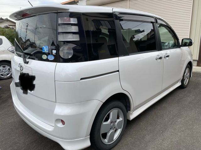 2007 Toyota Sienta DBA-NCP81G 2WD - Car Price $678