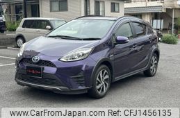 toyota aqua 2017 CFJ1456135