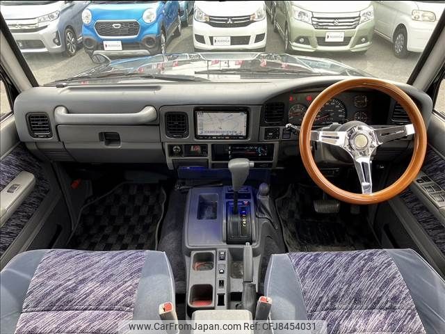 ヨーロッパ 1994～95年版 car_bf2cc491-89d0-4e5a-9a48-