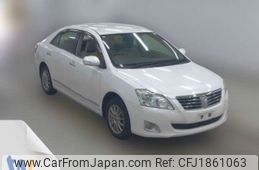 toyota premio 2013 CFJ1861063