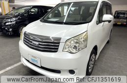 toyota noah 2010 AF-ZRR70-0336991