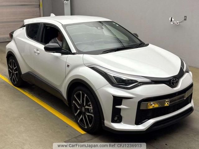 toyota c-hr 2023 quick_quick_3BA-NGX10_NGX10-2024064 image 1