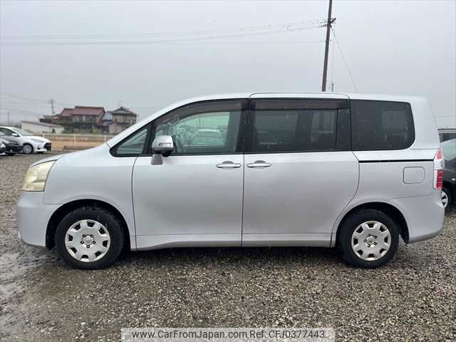 toyota noah 2008 NIKYO_QK29315 image 2