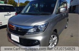 suzuki solio 2015 -SUZUKI 【練馬 533ｾ8800】--Solio DBA-MA15S--MA15S-683226---SUZUKI 【練馬 533ｾ8800】--Solio DBA-MA15S--MA15S-683226-