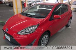 toyota aqua 2018 NHP10-6707242