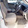 toyota land-cruiser-prado 2022 25521610 image 21