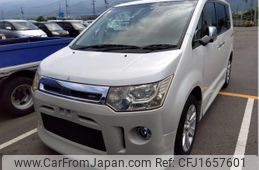 mitsubishi delica-d5 2011 CFJ1657601