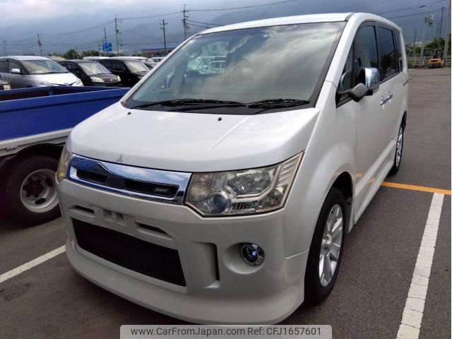 mitsubishi delica-d5 2011 CFJ1657601 image 1