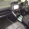 toyota voxy 2018 CFJ1511637 image 5
