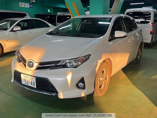 toyota auris 2014 -TOYOTA--Auris DBA-NZE181H--NZE181-6010827---TOYOTA--Auris DBA-NZE181H--NZE181-6010827- image 1