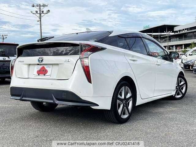 toyota prius 2016 504928-924455 image 2