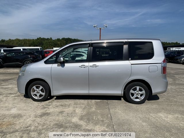 toyota noah 2007 NIKYO_KK61484 image 2