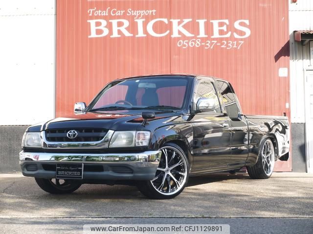 toyota hilux-sports-pick-up 2003 GOO_NET_EXCHANGE_0206848A30241213W002 image 1