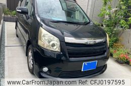 toyota noah 2010 -TOYOTA--Noah DBA-ZRR70W--ZRR70-0308189---TOYOTA--Noah DBA-ZRR70W--ZRR70-0308189-