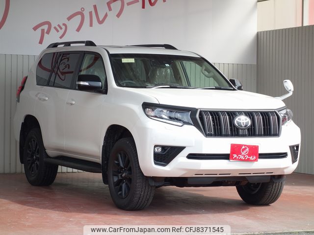 toyota land-cruiser-prado 2023 23920802 image 1