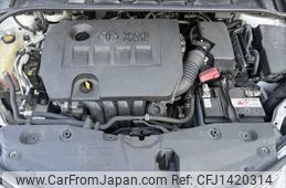 toyota avensis 2014 NIKYO_NR50754