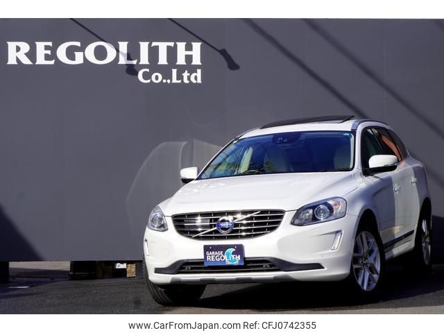 volvo xc60 2016 quick_quick_DD4204TXC_YV1DZA8RDH2019694 image 1