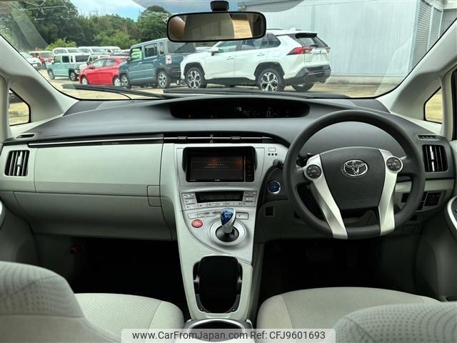 toyota prius 2015 quick_quick_DAA-ZVW30_ZVW30-1974223 image 2