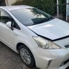 toyota prius-α 2013 CFJ1874001 image 1