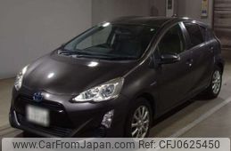 toyota aqua 2015 -TOYOTA 【岐阜 531ﾌ1727】--AQUA DAA-NHP10--NHP10-6418923---TOYOTA 【岐阜 531ﾌ1727】--AQUA DAA-NHP10--NHP10-6418923-