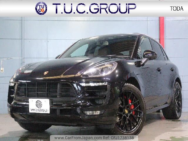 porsche macan 2017 CFJ1738138 image 1