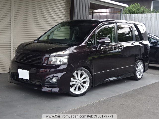 toyota voxy 2012 -TOYOTA 【名変中 】--Voxy ZRR70W--0530348---TOYOTA 【名変中 】--Voxy ZRR70W--0530348- image 1