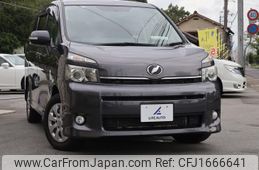 toyota voxy 2013 CFJ1666641
