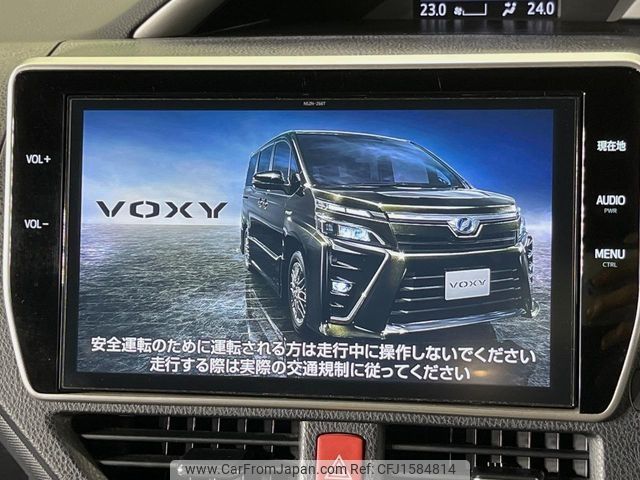 toyota voxy 2018 CFJ1584814 image 2