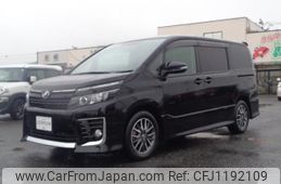 toyota voxy 2014 GOO_JP_700080015330250524001