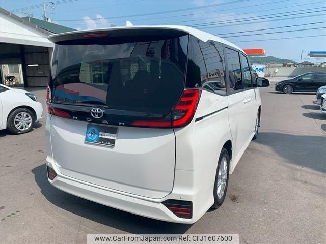 toyota noah 2024 CFJ1607600 image 2