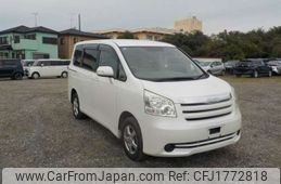 toyota noah 2008 CFJ1772818
