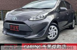 toyota aqua 2017 CFJ1798965