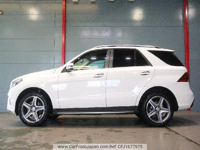 mercedes-benz gle-class 2017 CFJ1677975 image 2