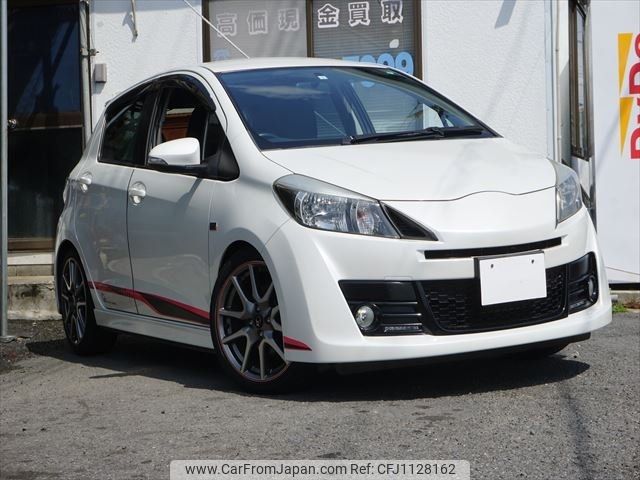 toyota vitz 2013 -TOYOTA--Vitz NCP131--2015577---TOYOTA--Vitz NCP131--2015577- image 1