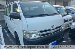 toyota hiace-van 2011 CFJ1539626