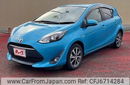toyota aqua 2018 CFJ6714284